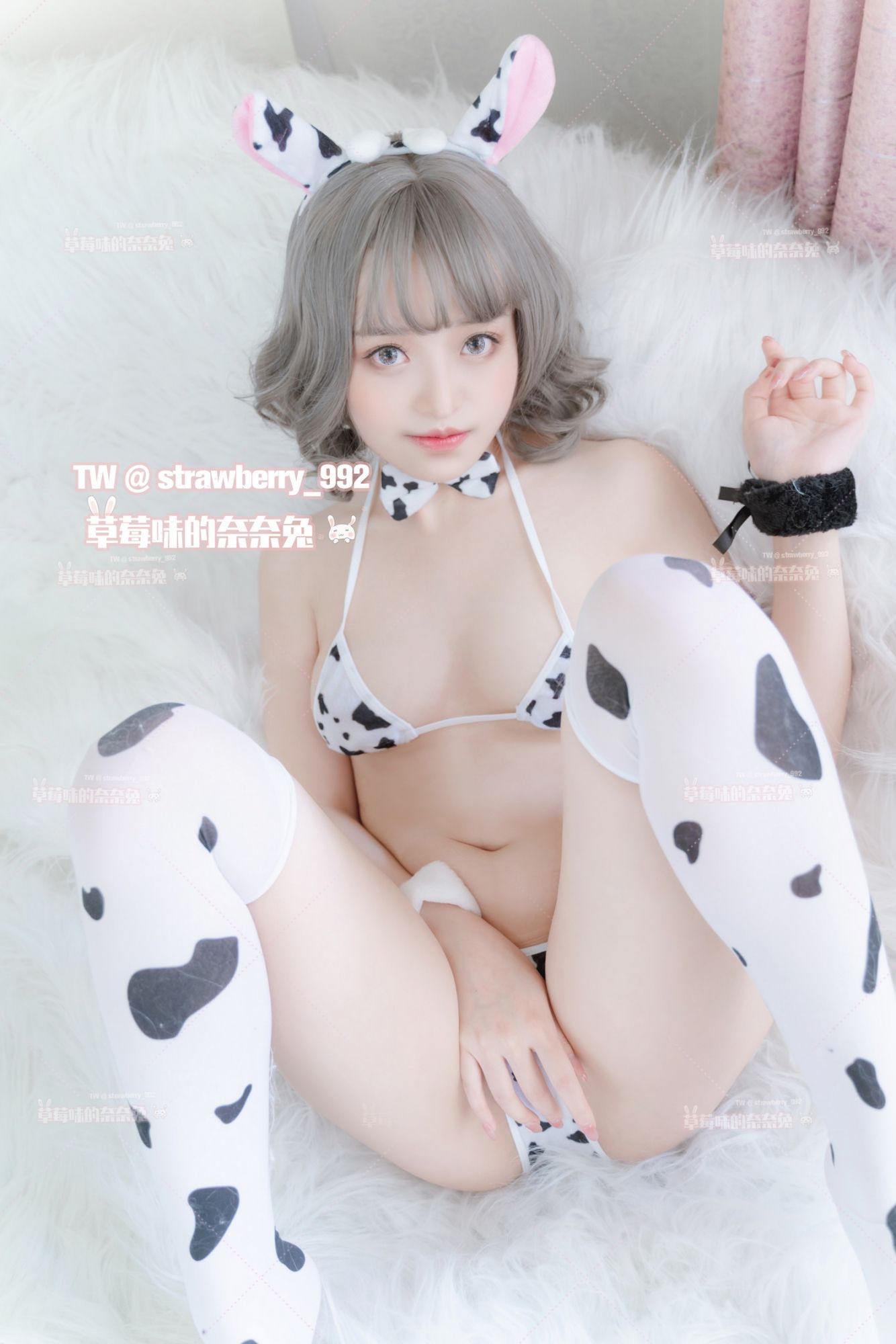 [草莓味的奈奈兔] Cow Girl Little Boobs - (29P)