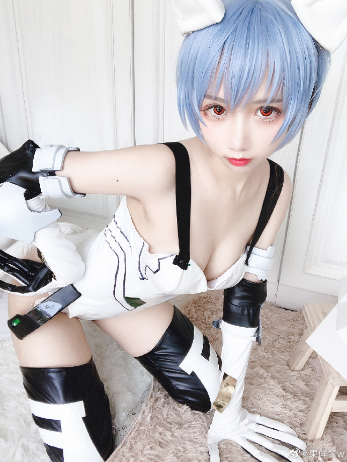 (Cosplayer - 果咩酱w) Blue Short Hair - (15P)